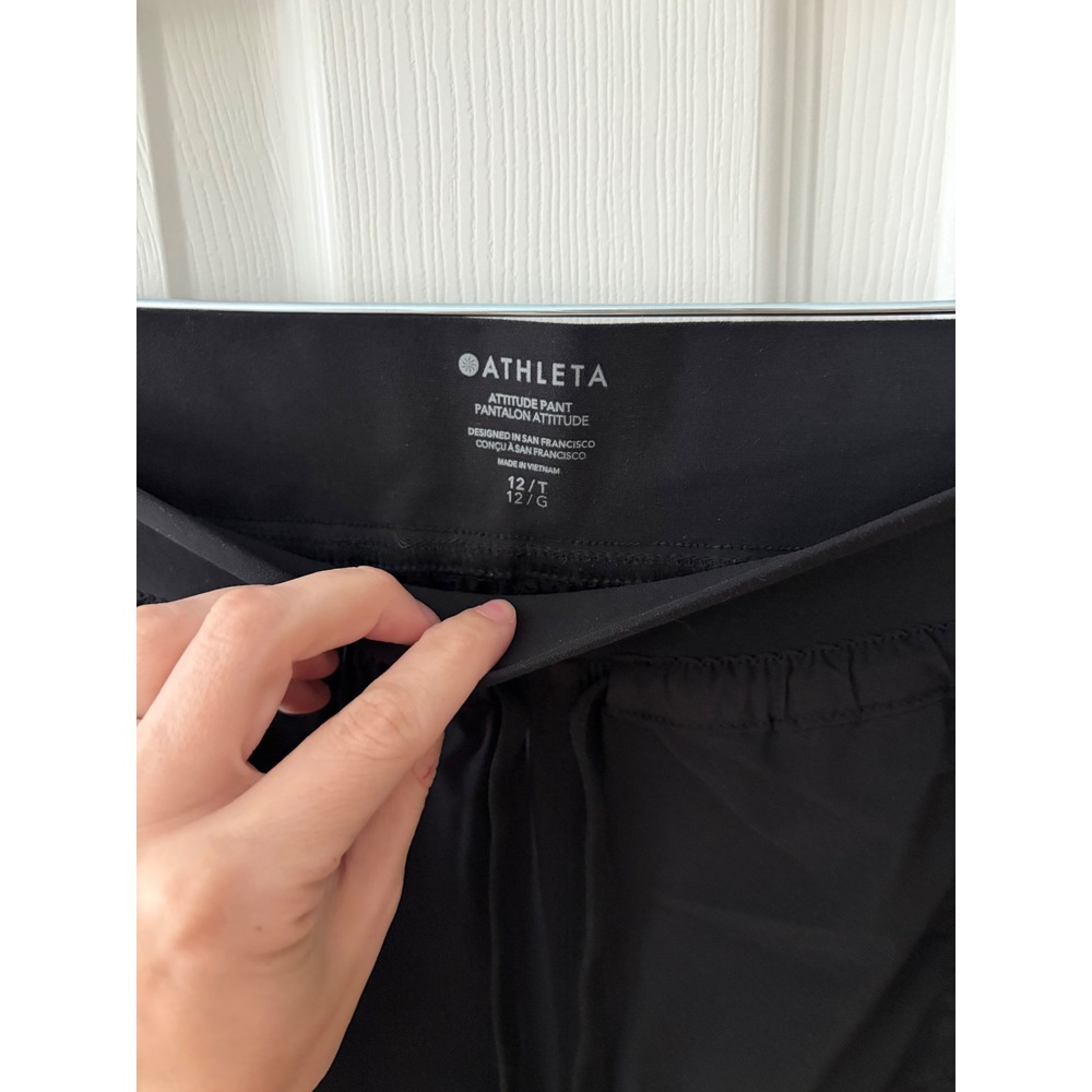 Athleta Attitude Pant Womens 12 Tall Black Ruched Jogger Hiking Travel Tapered - Picture 3 of 4